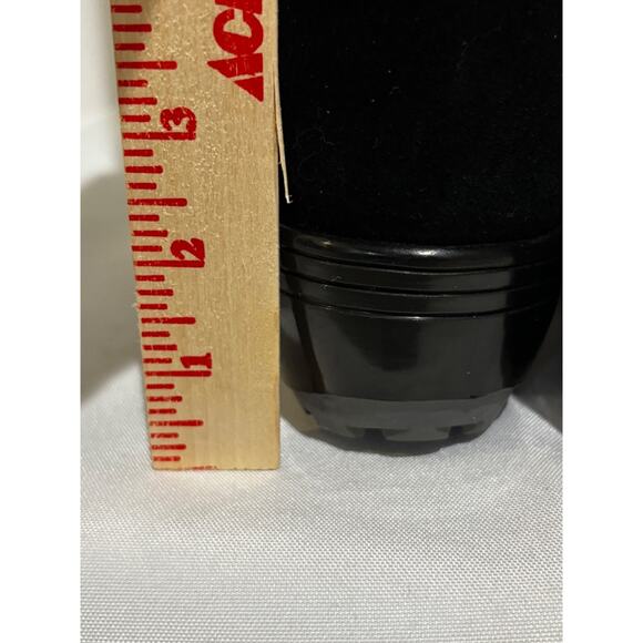 Skechers Women's Sz 7.5 Alaska Black Quilted Suede Leather Winter Boots Faux Fur - Picture 5 of 9